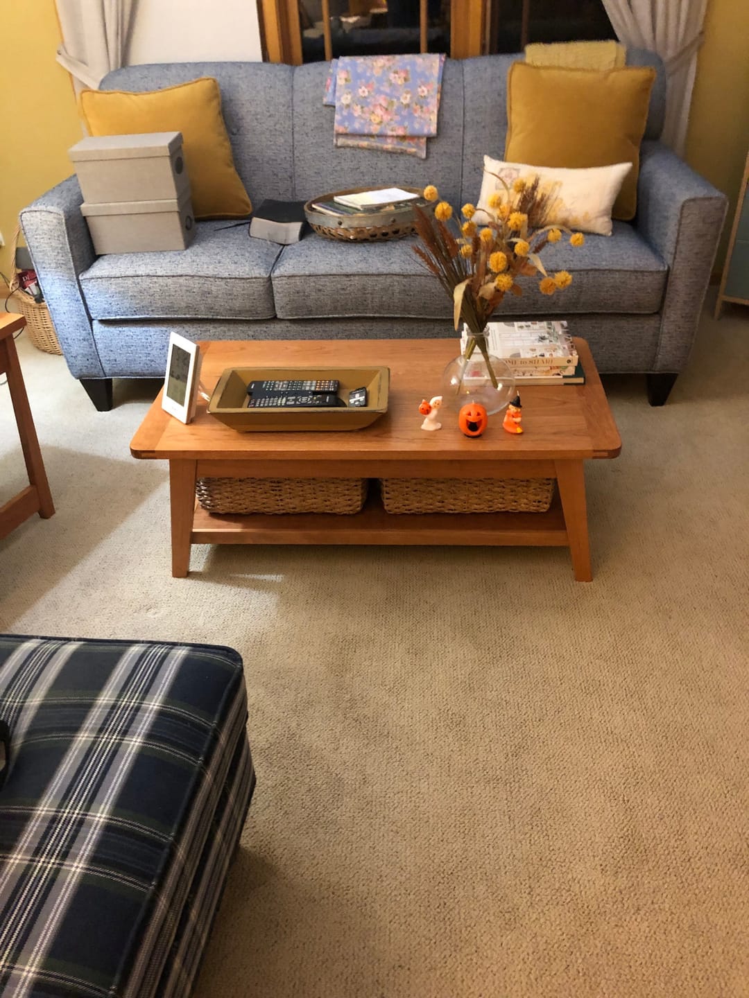 Customer photo review of Shaker Hardwood Coffee Table