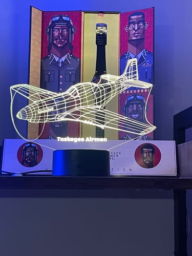 Customer photo review of P-51 Mustang Fighter Plane - 3D Optical Illusion Lamp