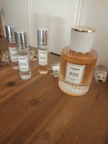 Customer photo review of Venom™ Pheromone Perfume Collection