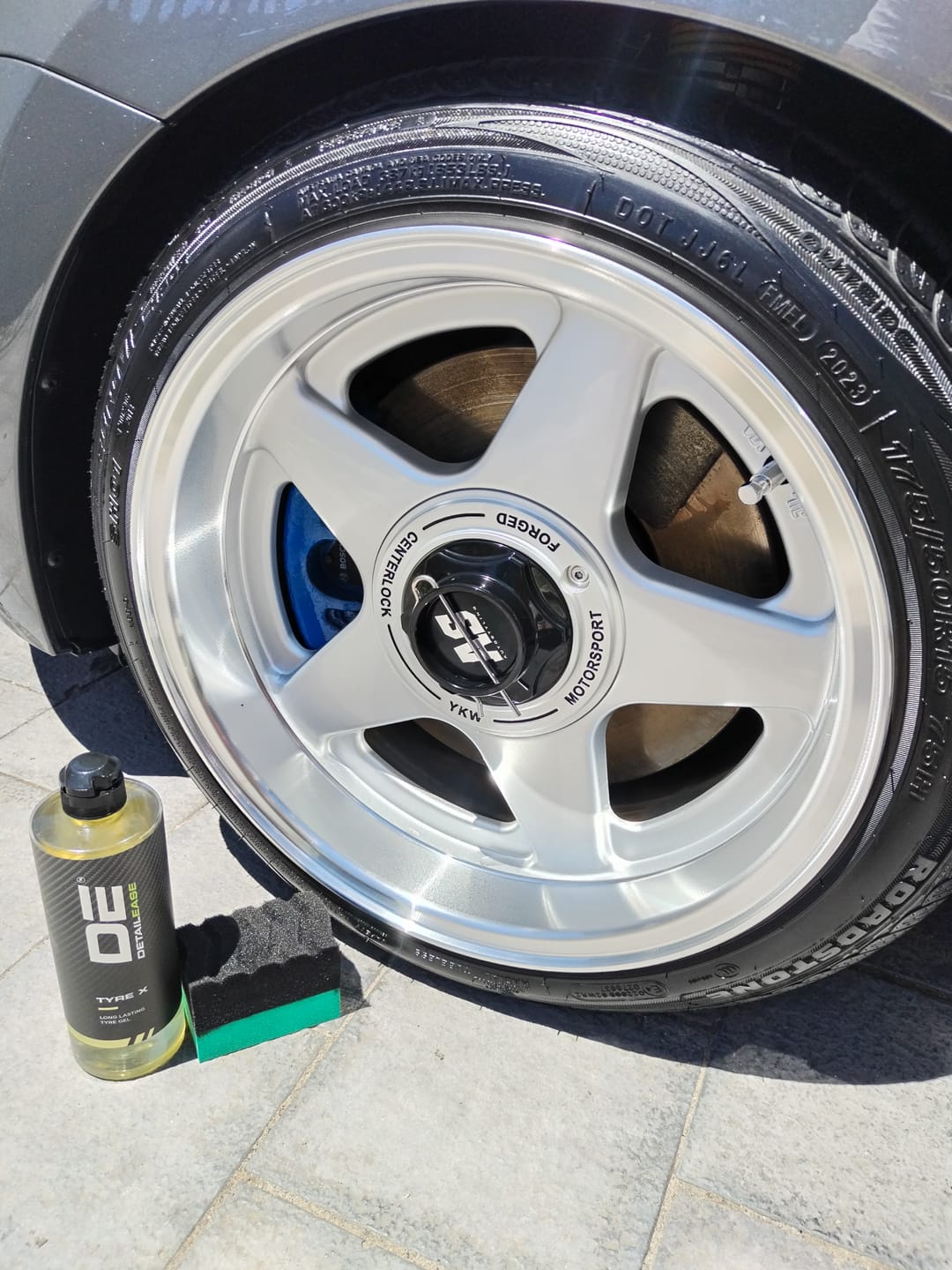 Customer photo review of Tyre X - Long Lasting Tyre Gel
