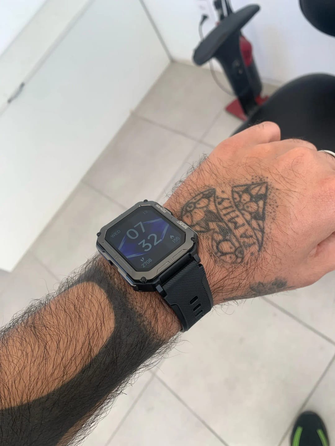 Customer photo review of Battler Smartwatch