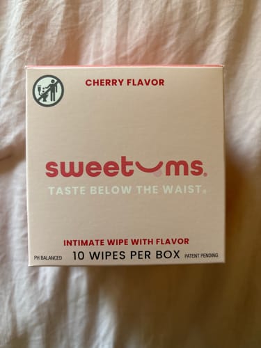 Customer photo review of Cherry Flavored Wipes