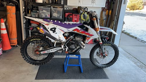 Customer photo review of Custom Seat Cover: 16-'18 250/350/450 SX-F/XC-F
