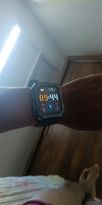 Customer photo review of Battler Smartwatch