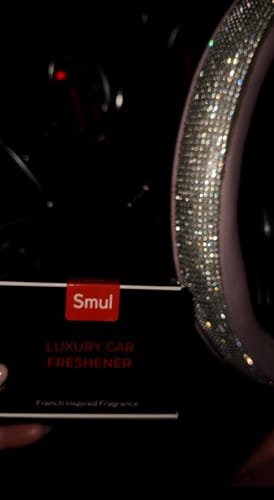 Customer photo review of Smul™ Black Metal Car Diffuser Starter-Kit