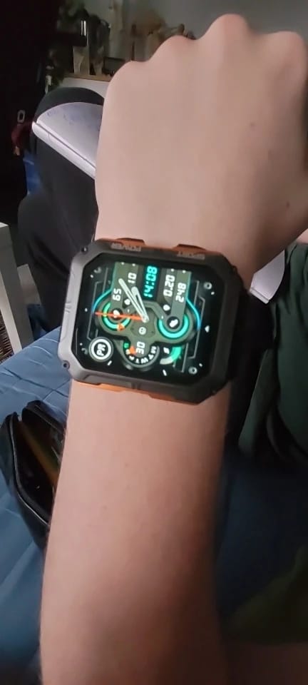 Customer photo review of Battler Smartwatch