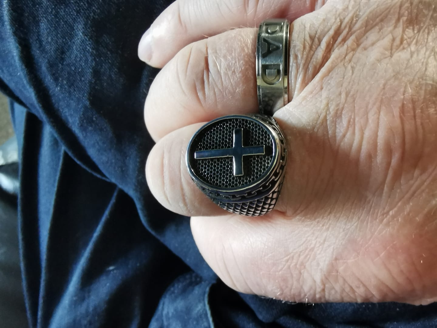 Customer photo review of CROSS IT.