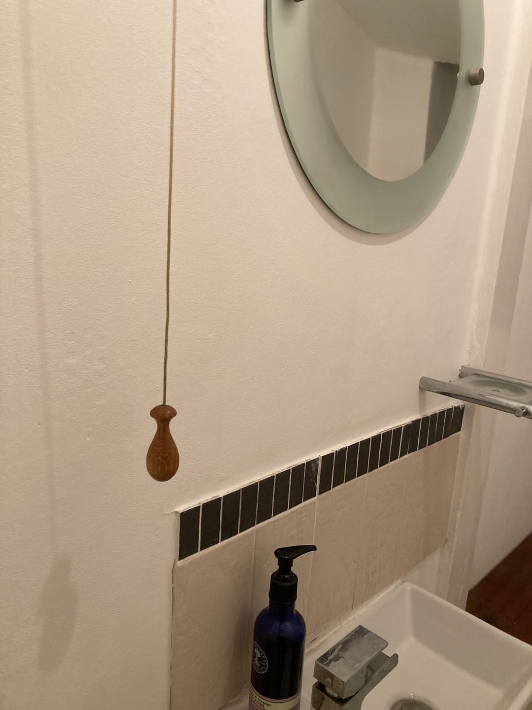 Customer photo review of Oak Light Pull