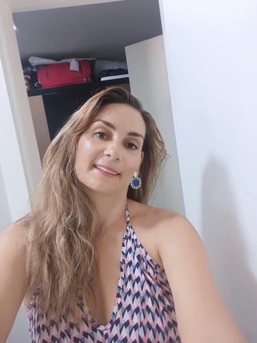 Customer photo review of Pack 5 productos: Hidro-K Día, Hidro-K Noche, Realiv, Limpiador Facial, Antiox+