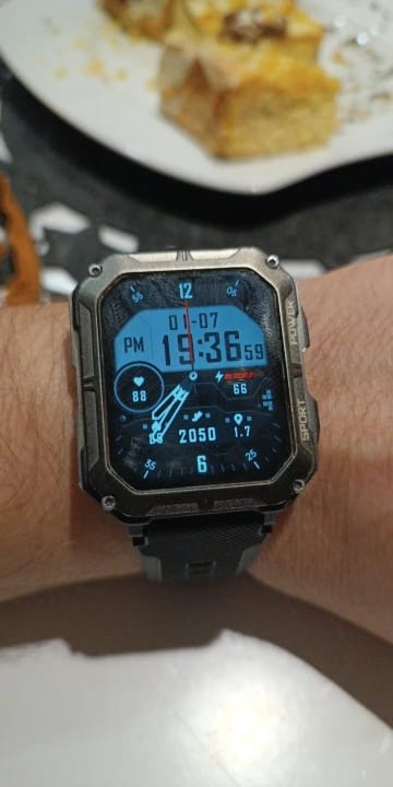 Customer photo review of Battler Smartwatch