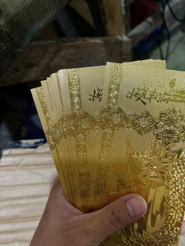 Customer photo review of GOLD LUCKY DRAGON FOIL - GOOD LUCK CHARMS FOR MONEY