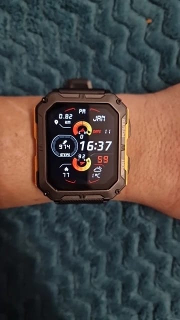 Customer photo review of Battler Smartwatch
