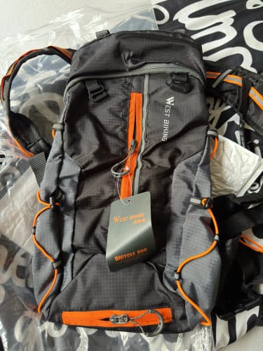Customer photo review of Bicycle Bike Bags with Water Tank (2L) - Portable Waterproof Bag