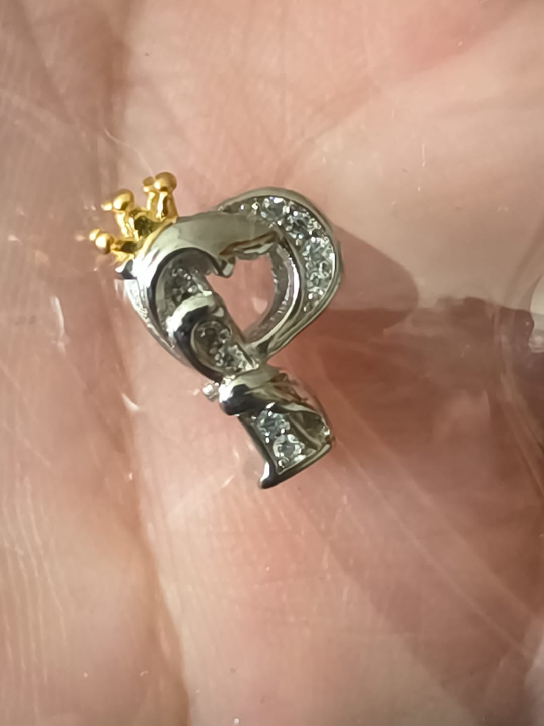 Customer photo review of Charm Letras del Alfabeto Elegantes