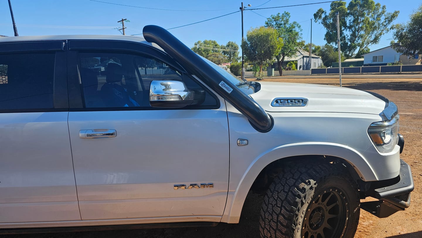 Customer photo review of Dodge Ram 1500 DT 5" Snorkel and Airbox Kit