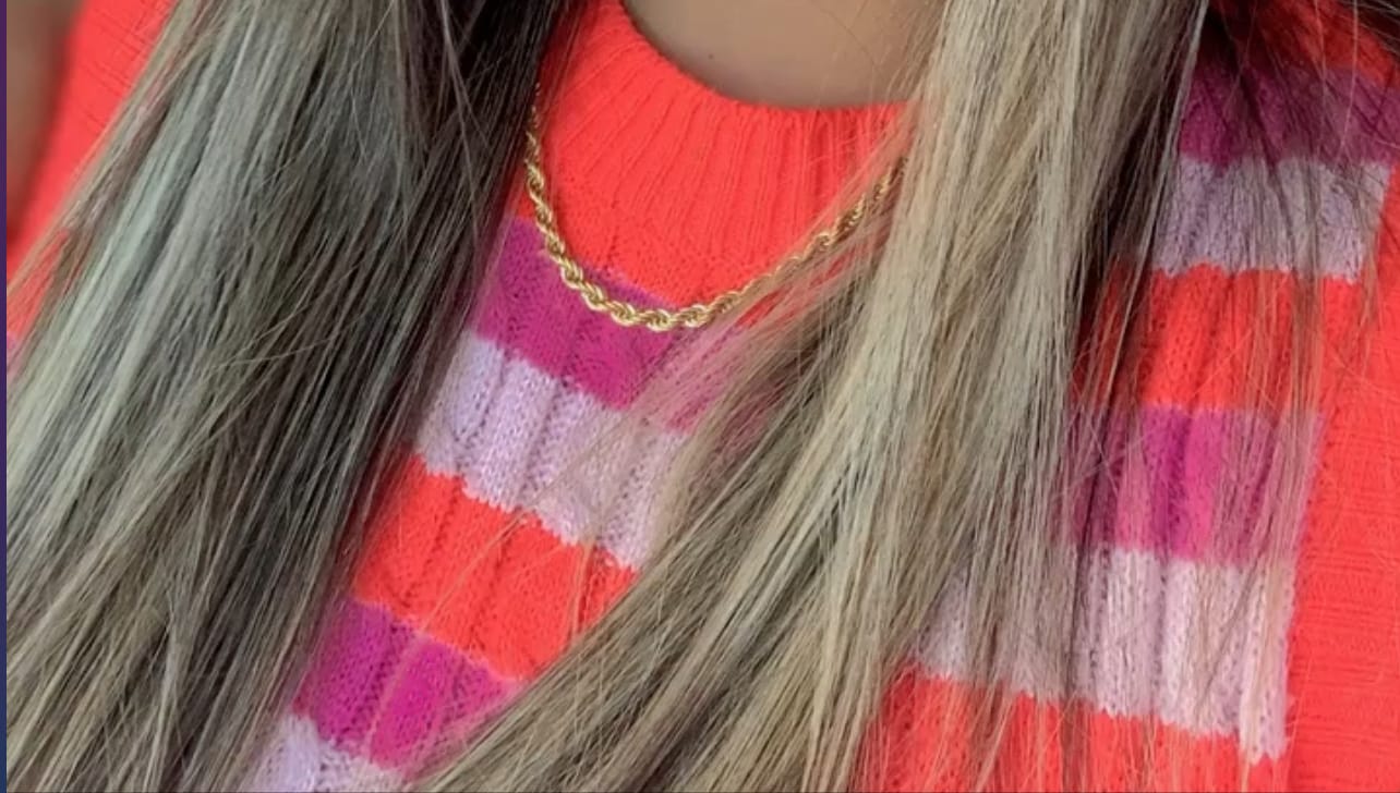 Customer photo review of Collar Elara