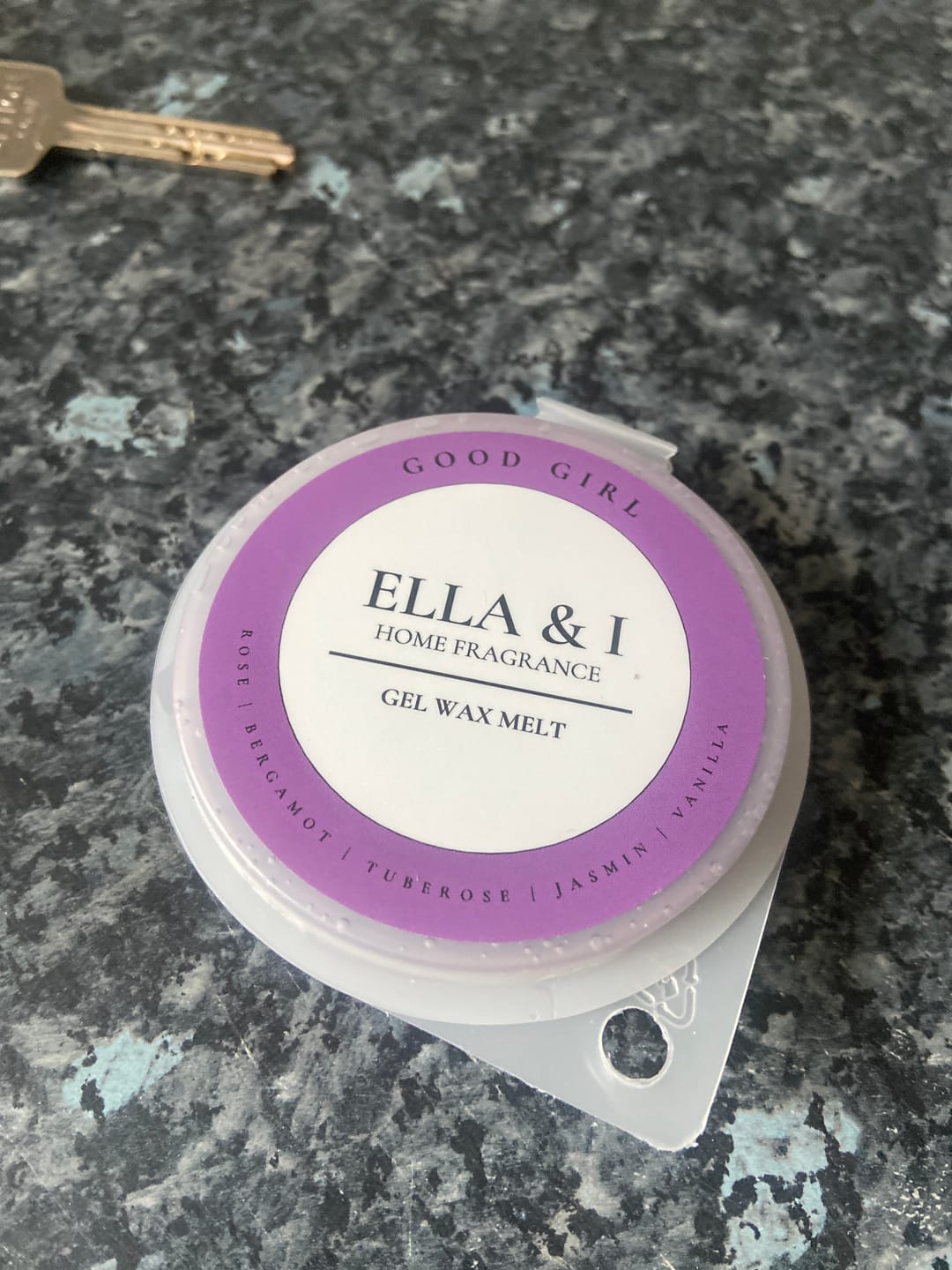 Customer photo review of Good Girl