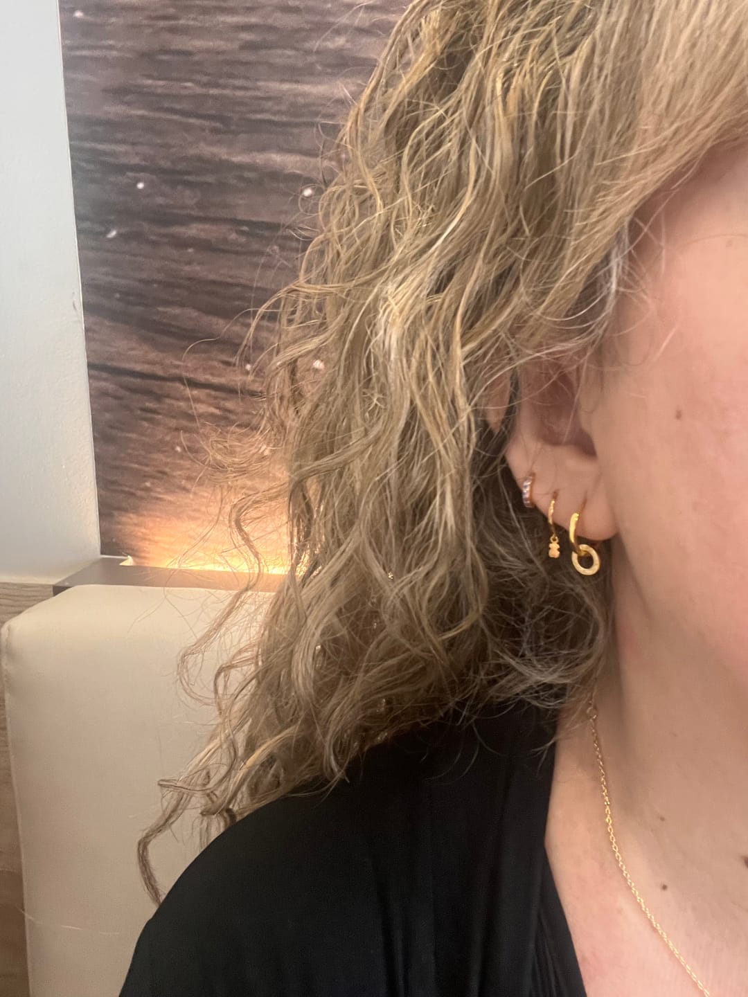 Customer photo review of Pendientes Aros Enlazados
