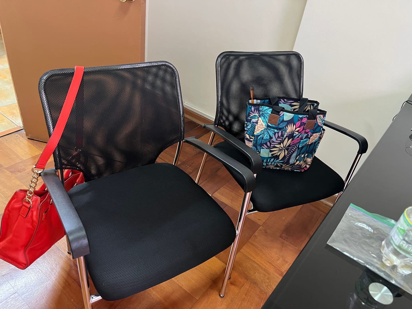Customer photo review of Silla Visita Strong