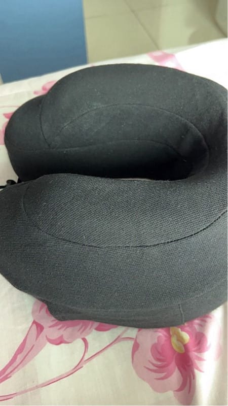 Customer photo review of Smart Neck Latex Pillow - Large