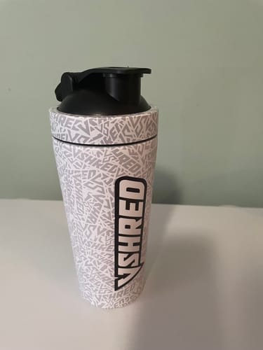 Customer photo review of V SHRED® LIMITED EDITION 25oz STAINLESS STEEL SHAKER BOTTLE