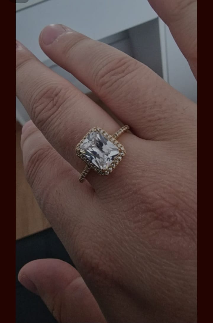 Customer photo review of Big Shine Ring | 18K vergoldet