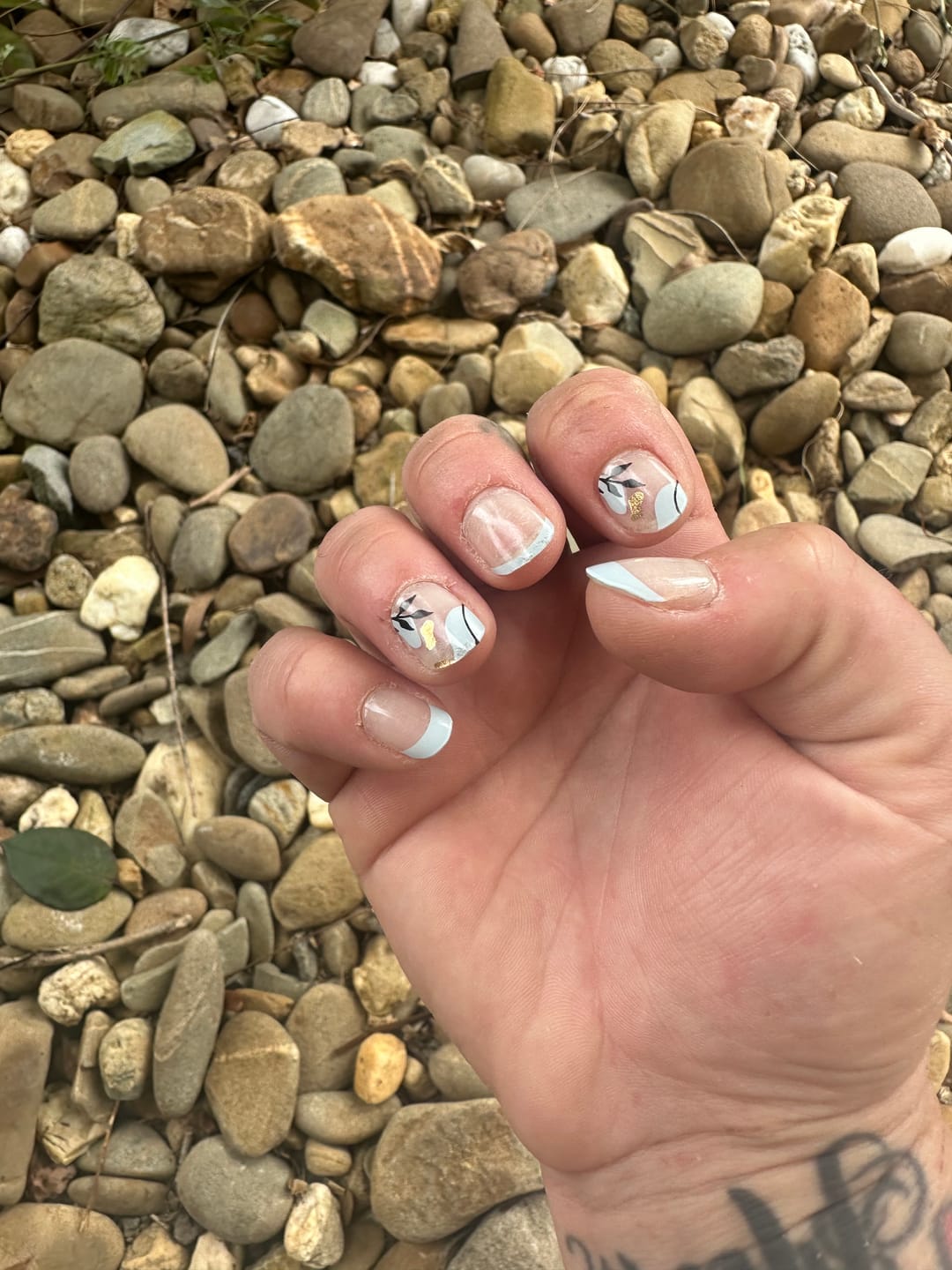 Customer photo review of Blue Floral Daze DIY Semicured Gel Nail Sticker Kit