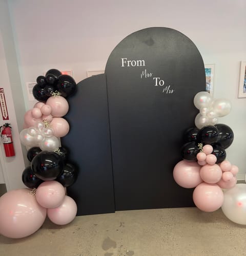 Customer photo review of Custom Balloon Garland Kit