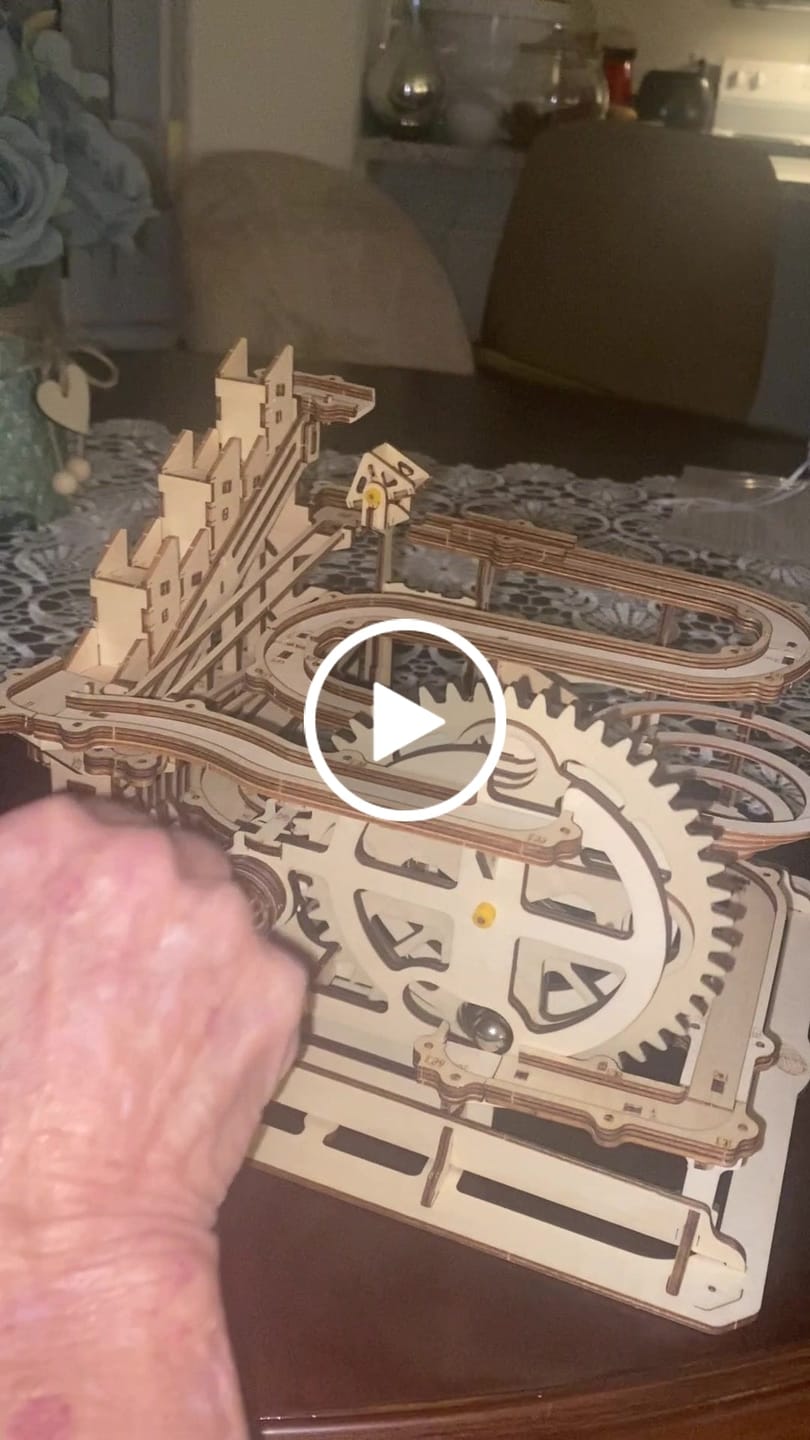 Customer video review of OUR BESTSELLER: Marble Run - Roller Coaster