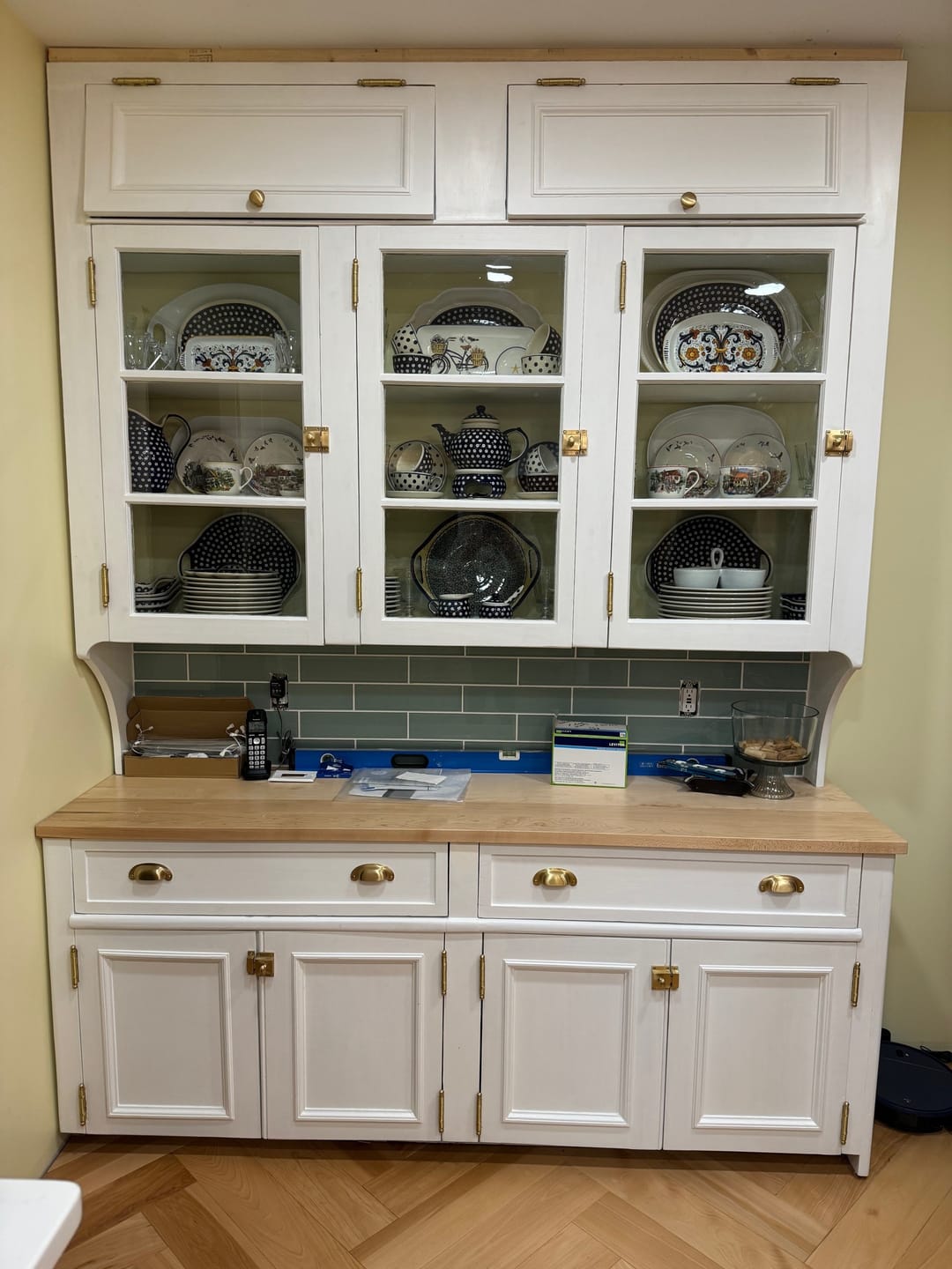 Customer photo review of Classic Brushed Satin Brass Cupboard Handles