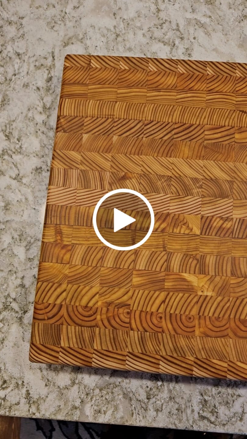 Customer video review of Larchwood Cutting Board (Premium)