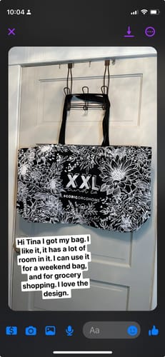 Customer photo review of The Oversized XXL & CO Tote Bag