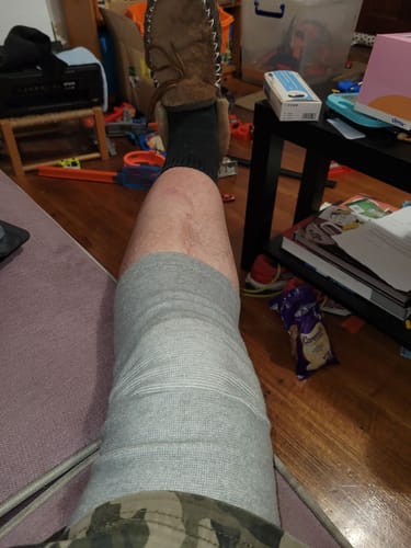 Customer photo review of Minasa - Bambus Kniebandage mit Kompression