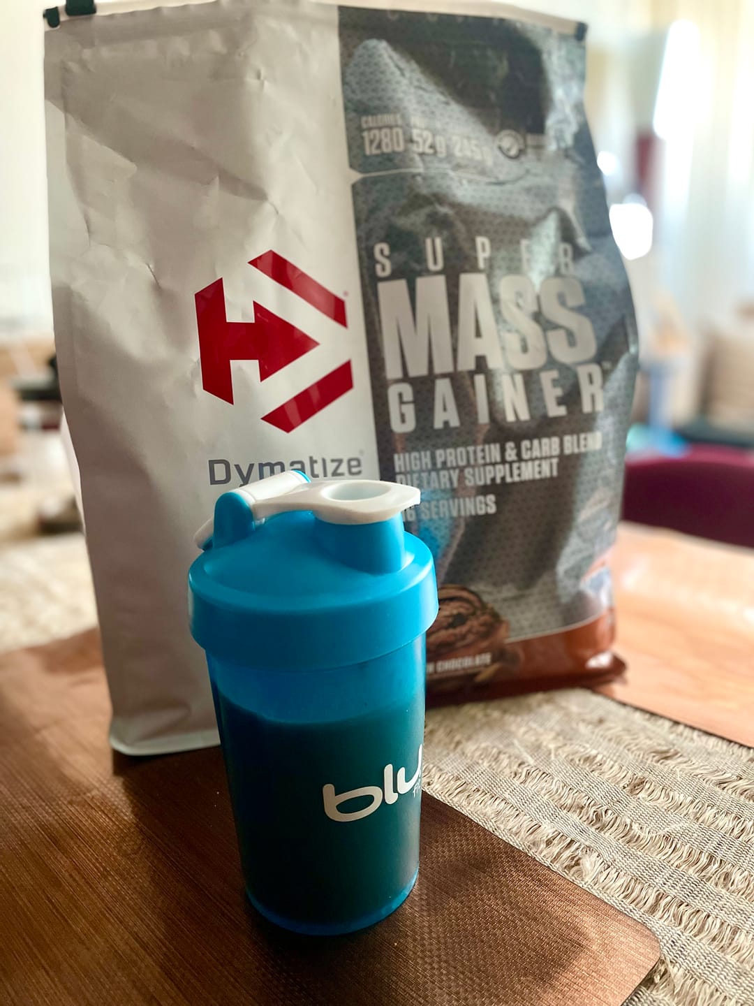 Customer photo review of Dymatize Super Mass Gainer Ganador de Masa 12 Lb