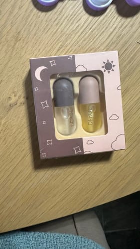 Customer photo review of Lip Plumper Oil