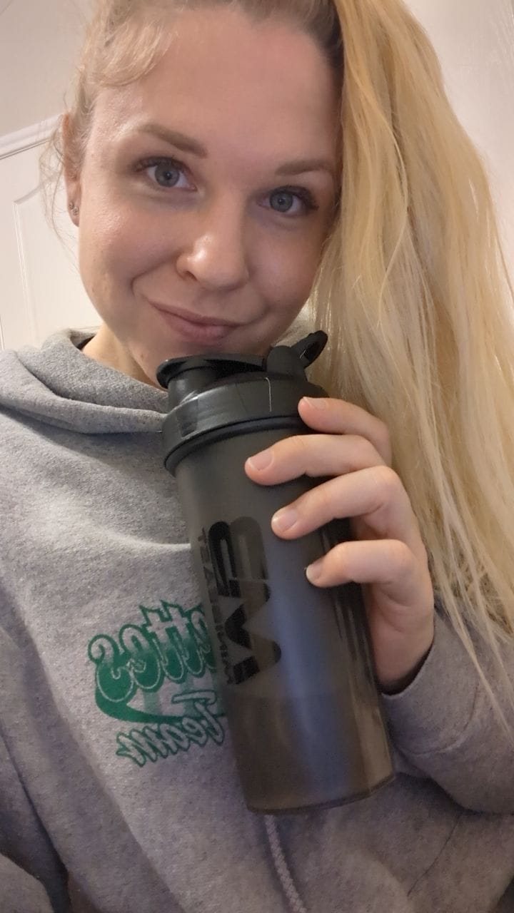 Customer photo review of Shaker