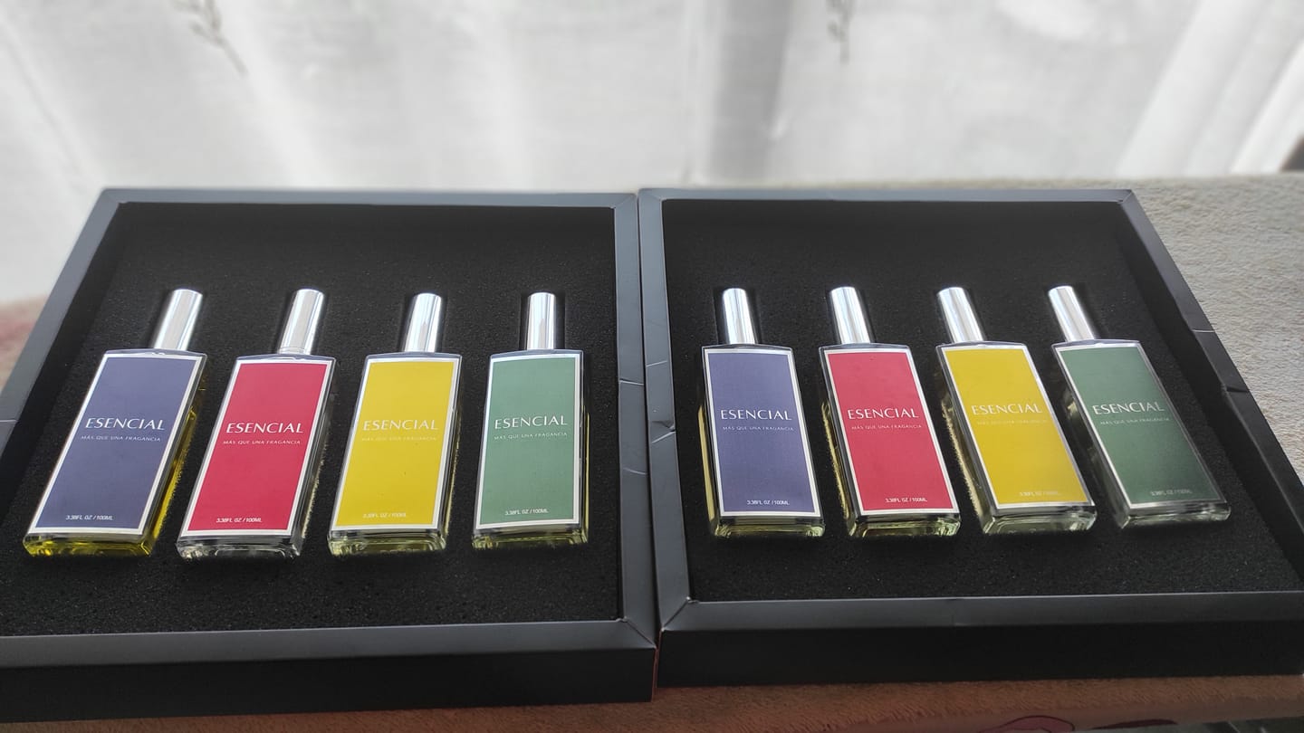 Customer photo review of Set "Más Vendidos Mujer" 4 Perfumes