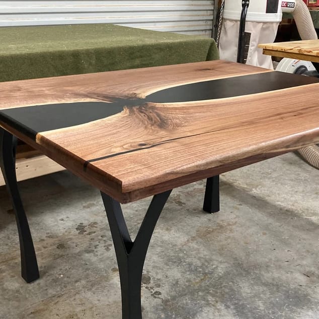 Customer photo review of Table Legs 506 Faras 28H for Dining Tabletop