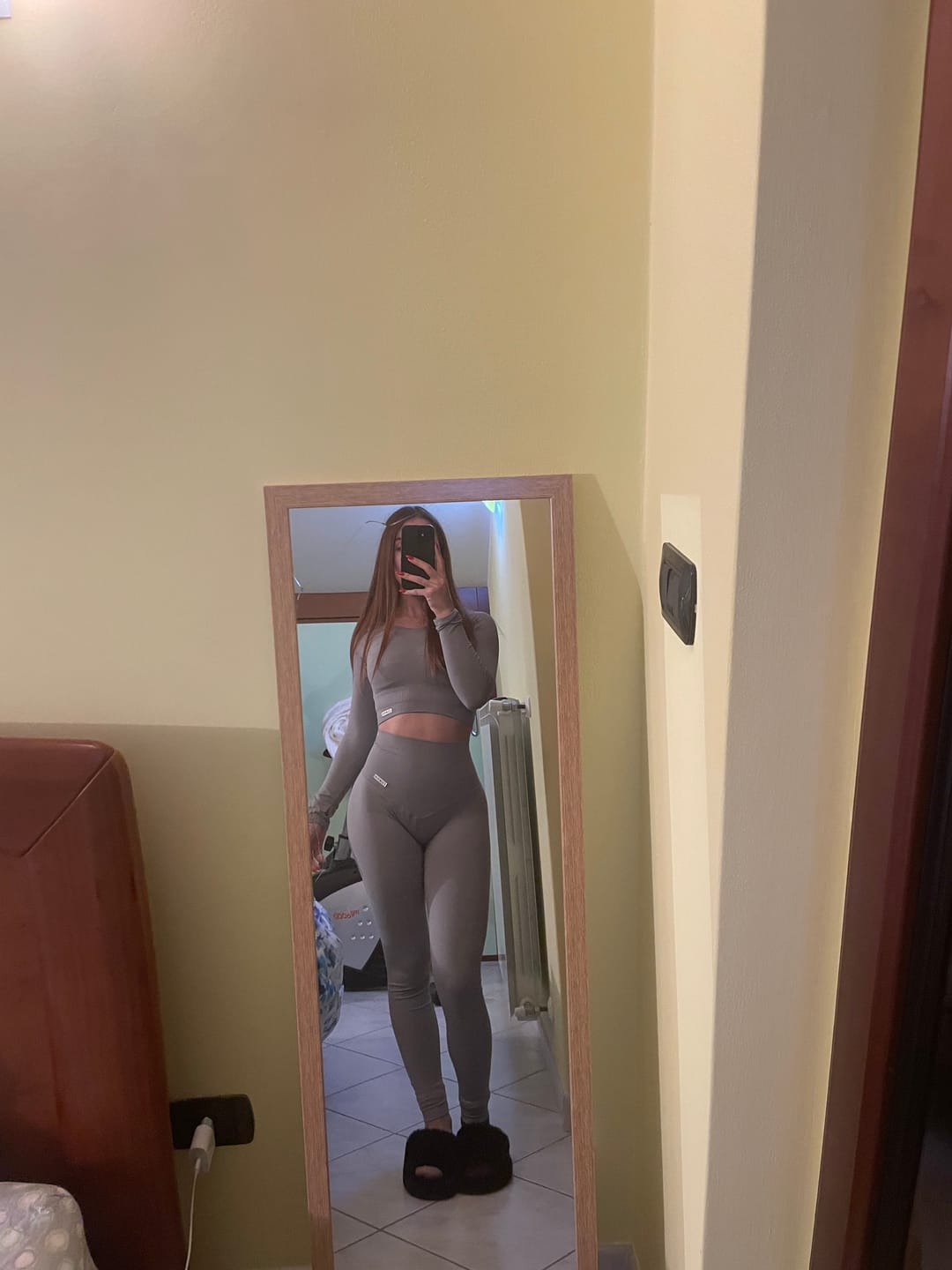 Customer photo review of Leggings Push up Gym Fashion Grigio Silver