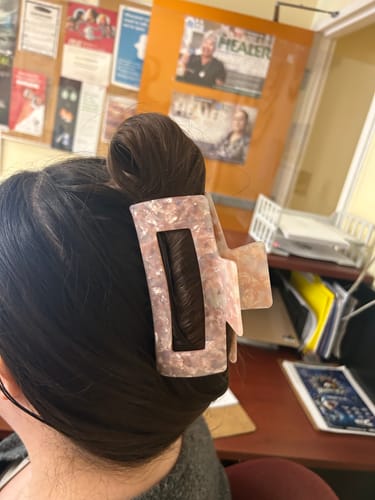 Customer photo review of XL Dreamy Claw Clip