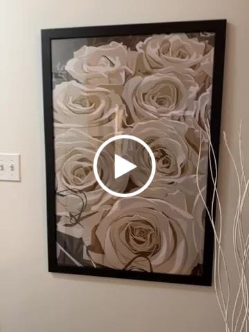 Customer video review of White Roses