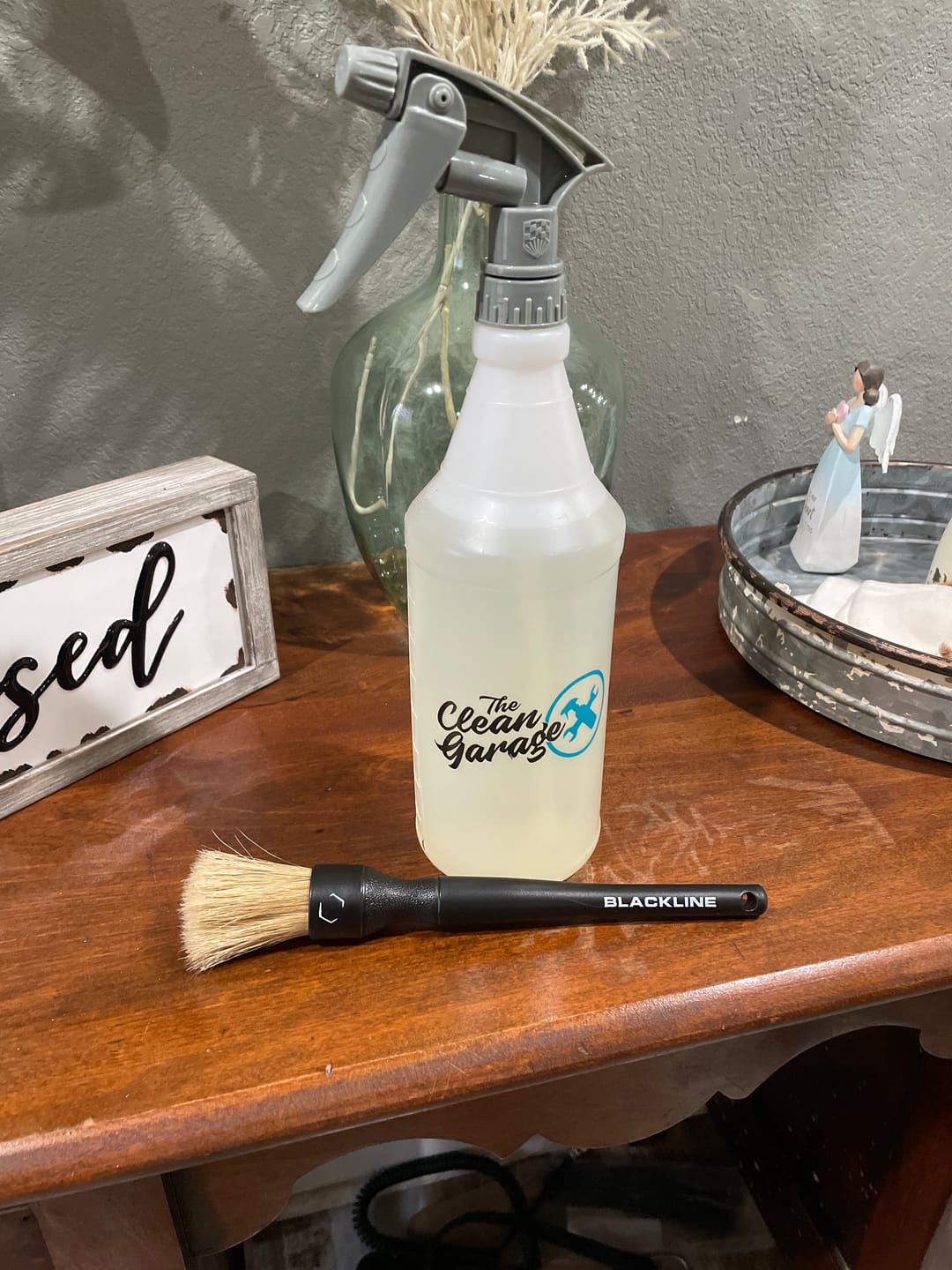 Customer photo review of BLACKLINE™ BOAR'S HAIR BRUSH SET