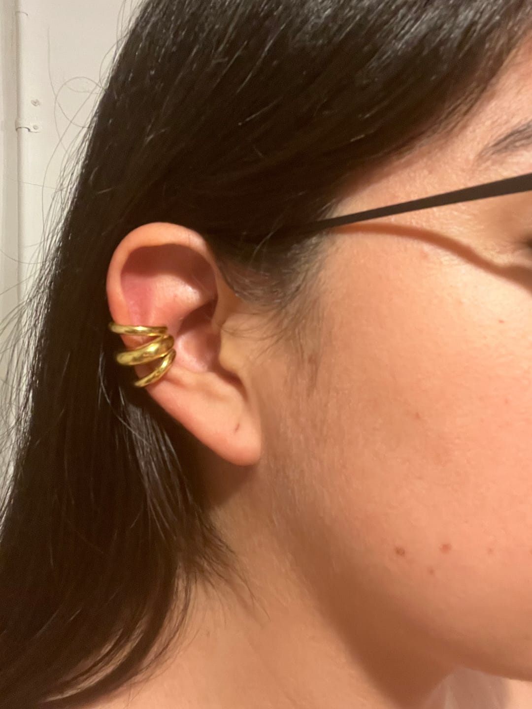 Customer photo review of Ear Cuff Triple