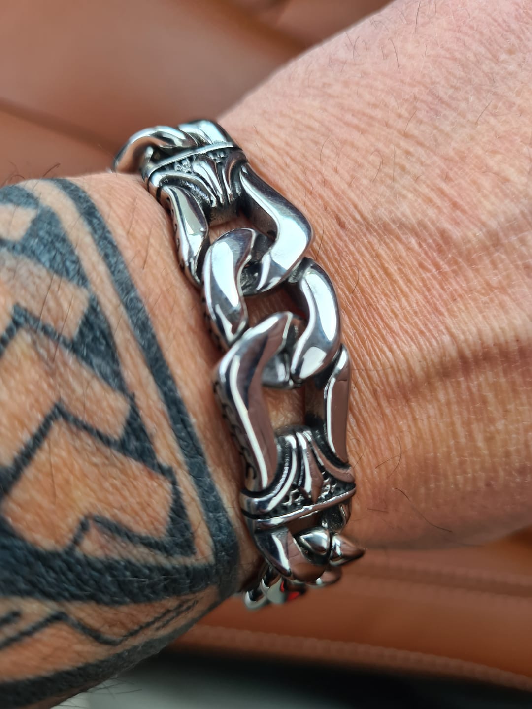 Customer photo review of ROYAL BRACELET