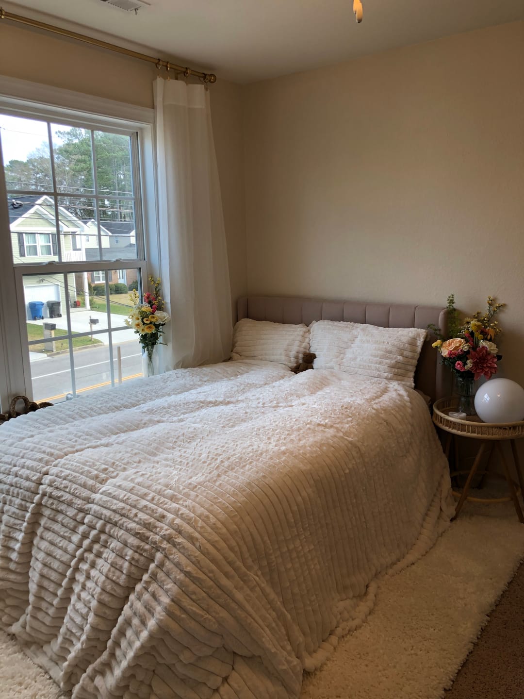 Customer photo review of TÈRRA Velvet Reversible Bedding Set