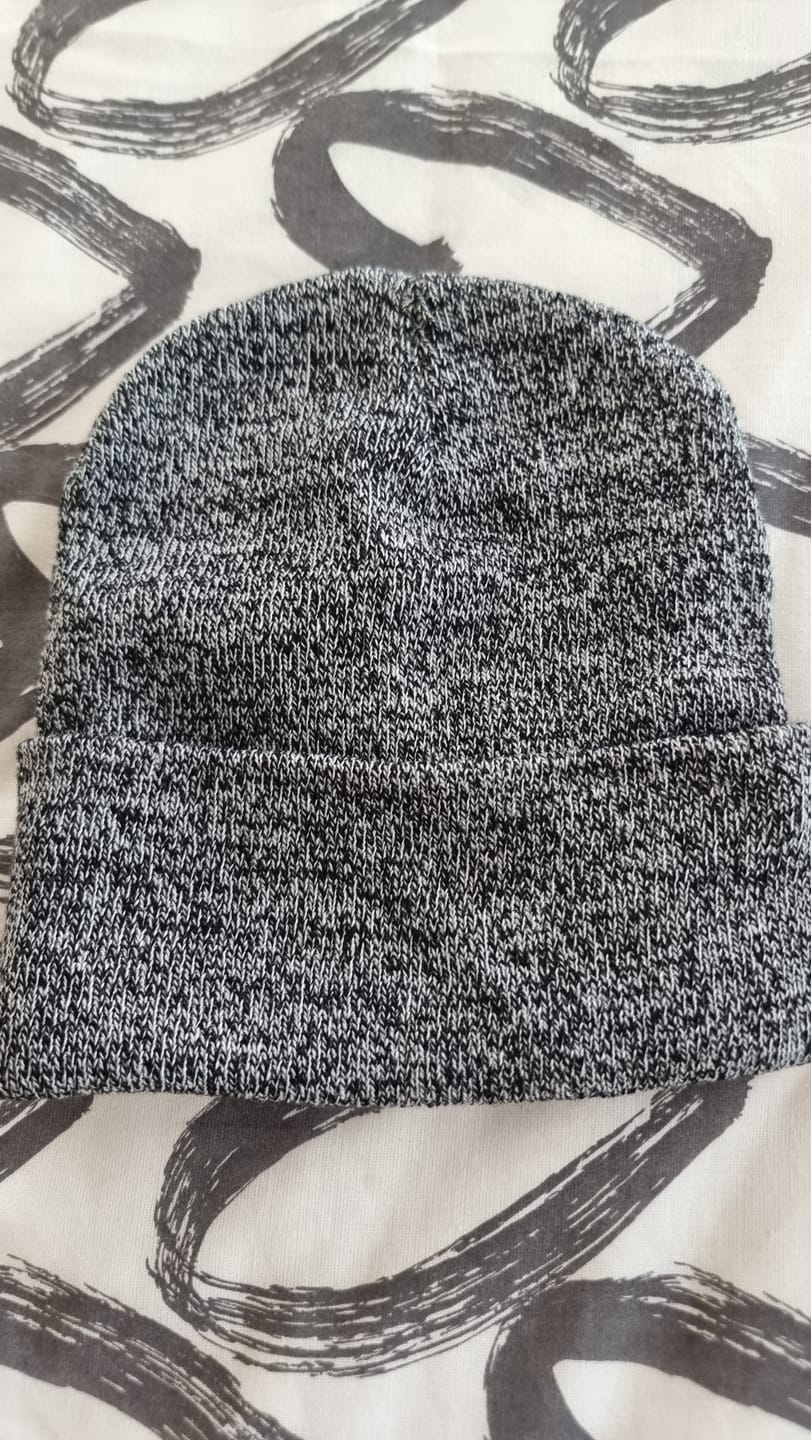 Customer photo review of Simple Grey