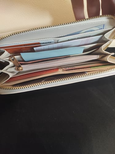 Customer photo review of KEANU - CREME