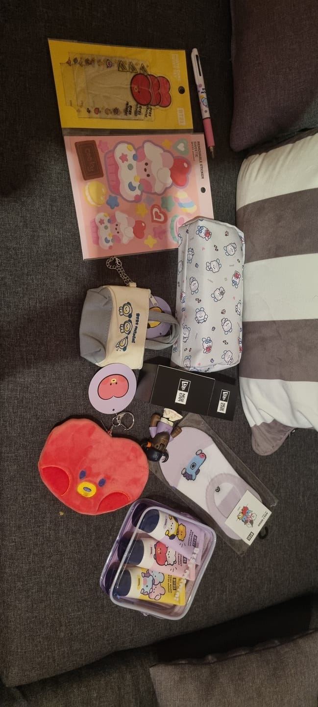 Customer photo review of BTS MYSTERY RANDOM BOX [RENEWAL VERSION]