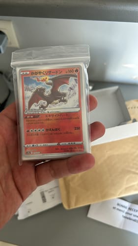 Customer photo review of Lot investisseur Carte Pokémon S12a 015/172 Dracaufeu Radieux x20