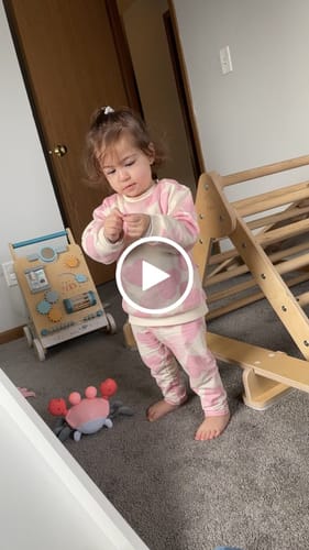 Customer video review of Little Gymnast